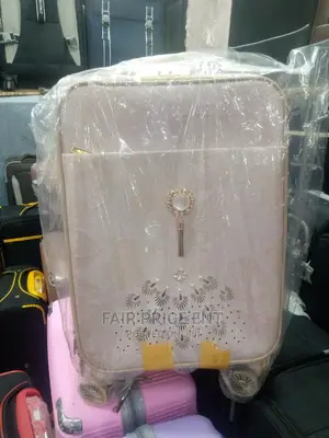 Classy Vip Executive Suitcase.Small.( Gold)