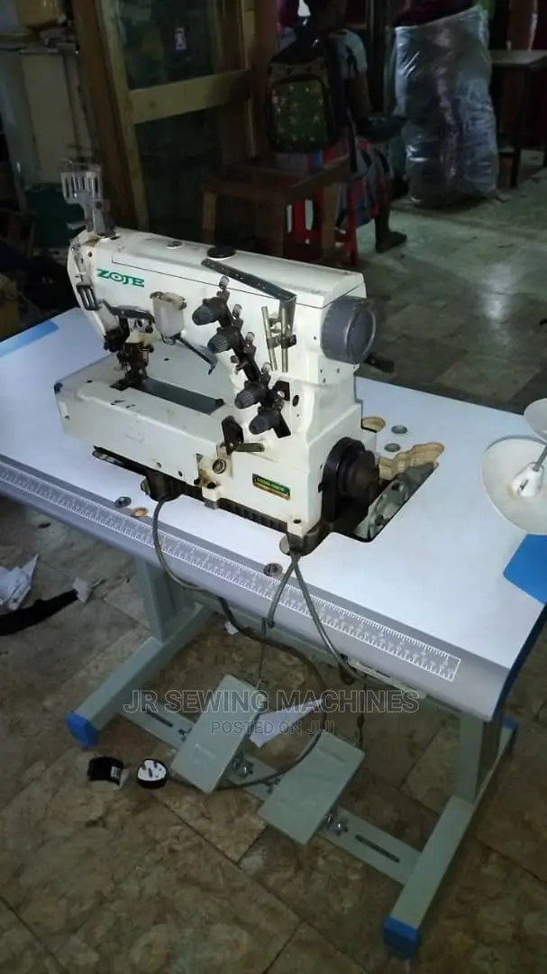 Flat Lock Sewing Machine