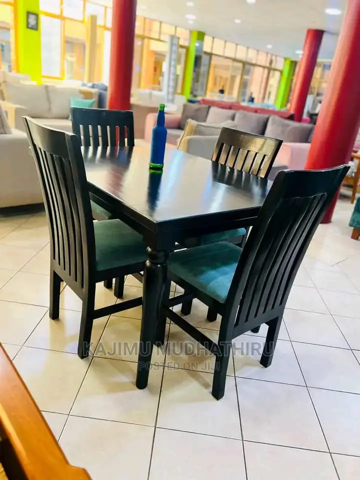 Dinning Tables 4seaters