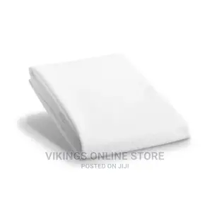 Elegant Fitted Waterproof Mattress Protector