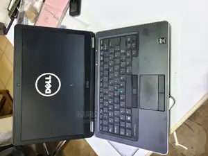 New Laptop Dell Latitude 7440 4GB Intel Core I5 HDD 500GB