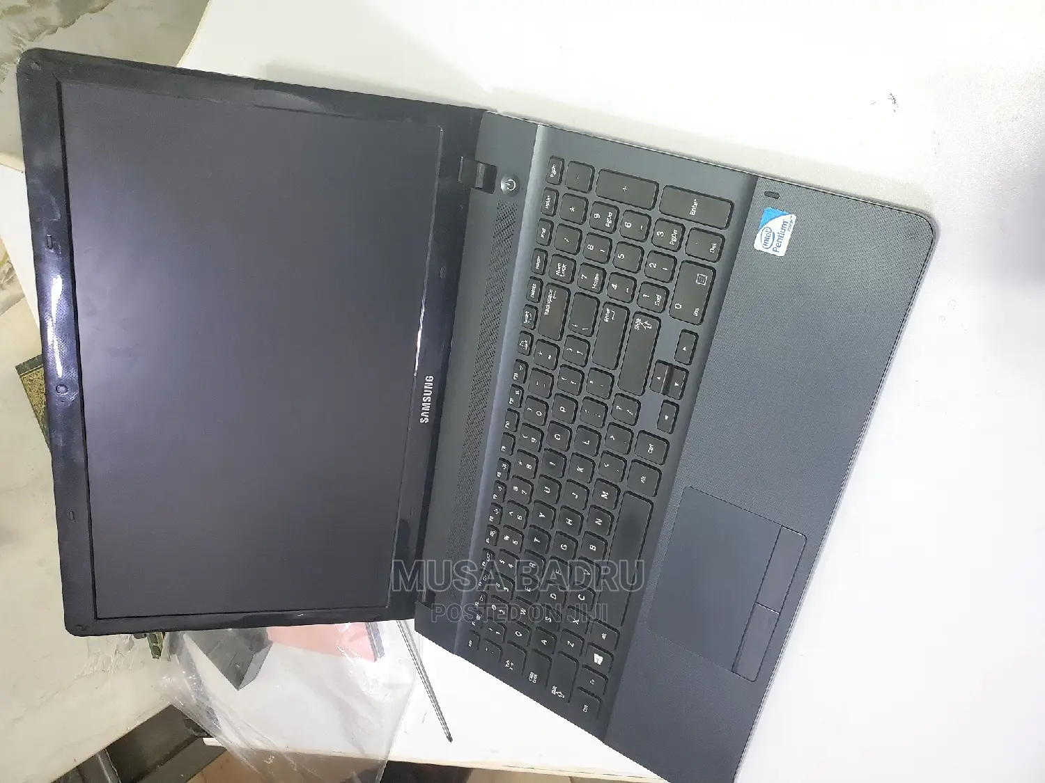 Laptop Samsung NP200B4A 4GB Intel Pentium HDD 500GB