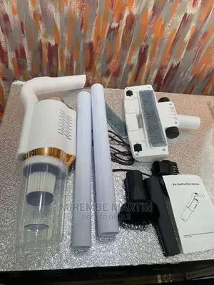 White Wireless Vaccum Cleaner