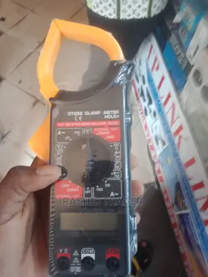 Digital Clamp Meter