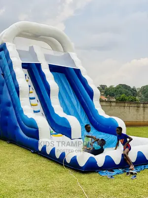 Kids Party Needs Ie Bouncing Castle Trampolines Cottoncandy
