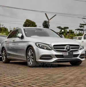 Mercedes-Benz C180 2014 Silver