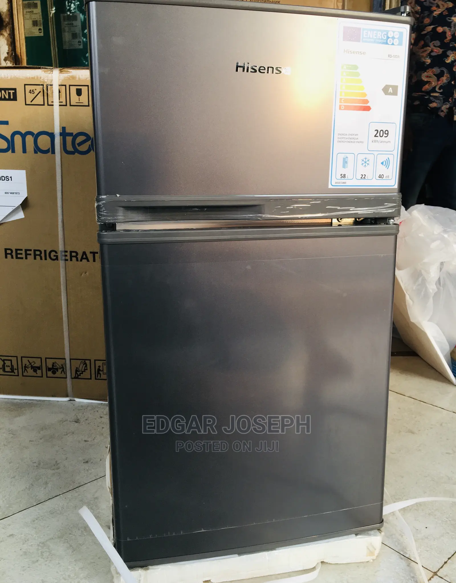 Hisense 120L Refrigerator Double Door
