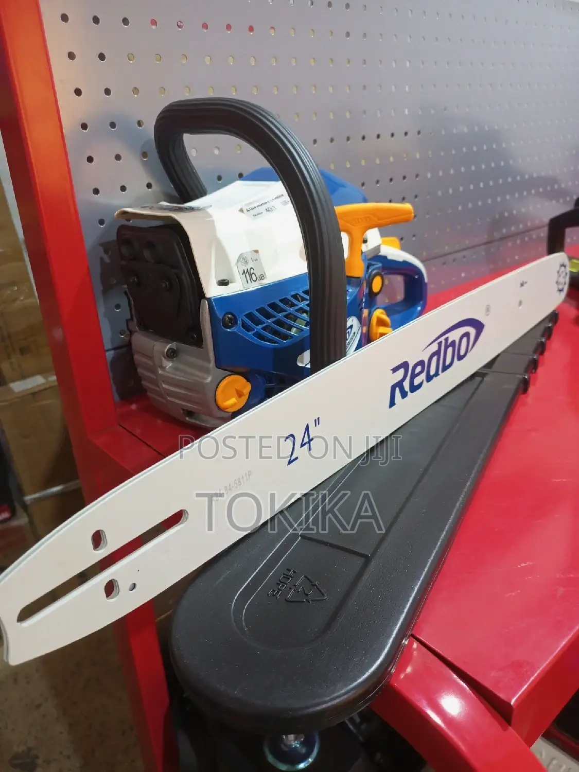 Redbo Chainsaw 24 Inch