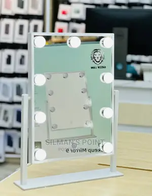 Green Lion LED Makeup Mirror 6