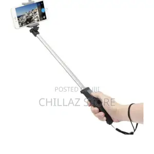Tripod Bluetooth Selfie Stick.