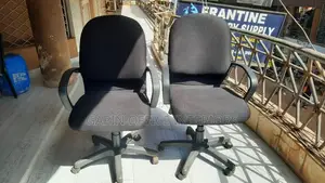 Medium Back Office Chairs