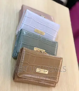Trolley Multi Card Slot Short Zipper Ladies Wallet - Choice
