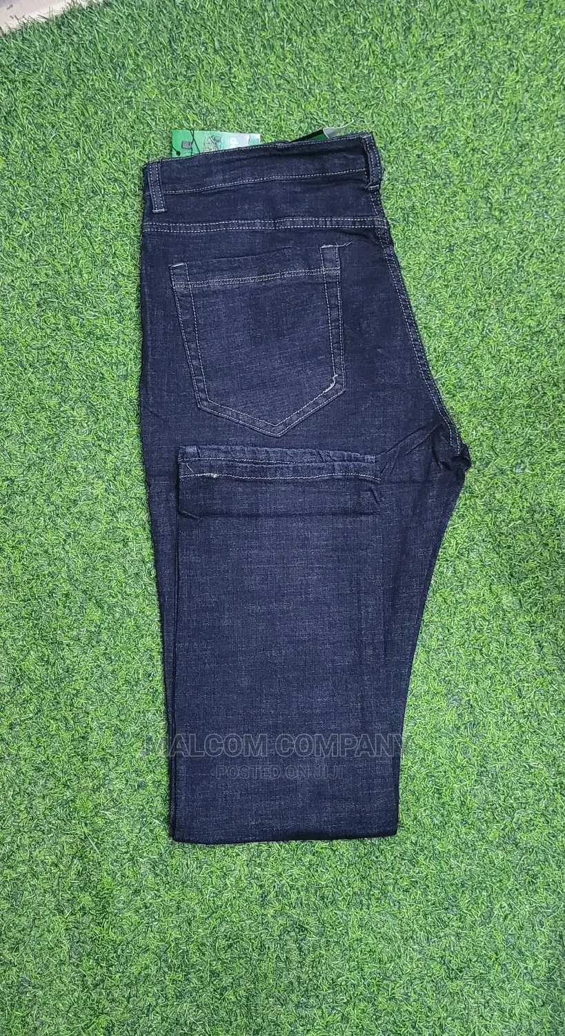 Men Plain Black Jeans Big Size