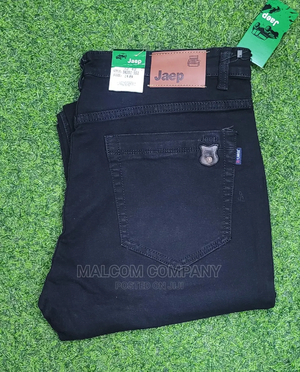 Men Plain Black Jeans