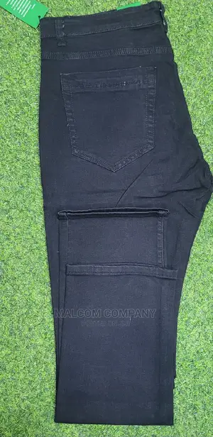 Men Plain Black Jeans