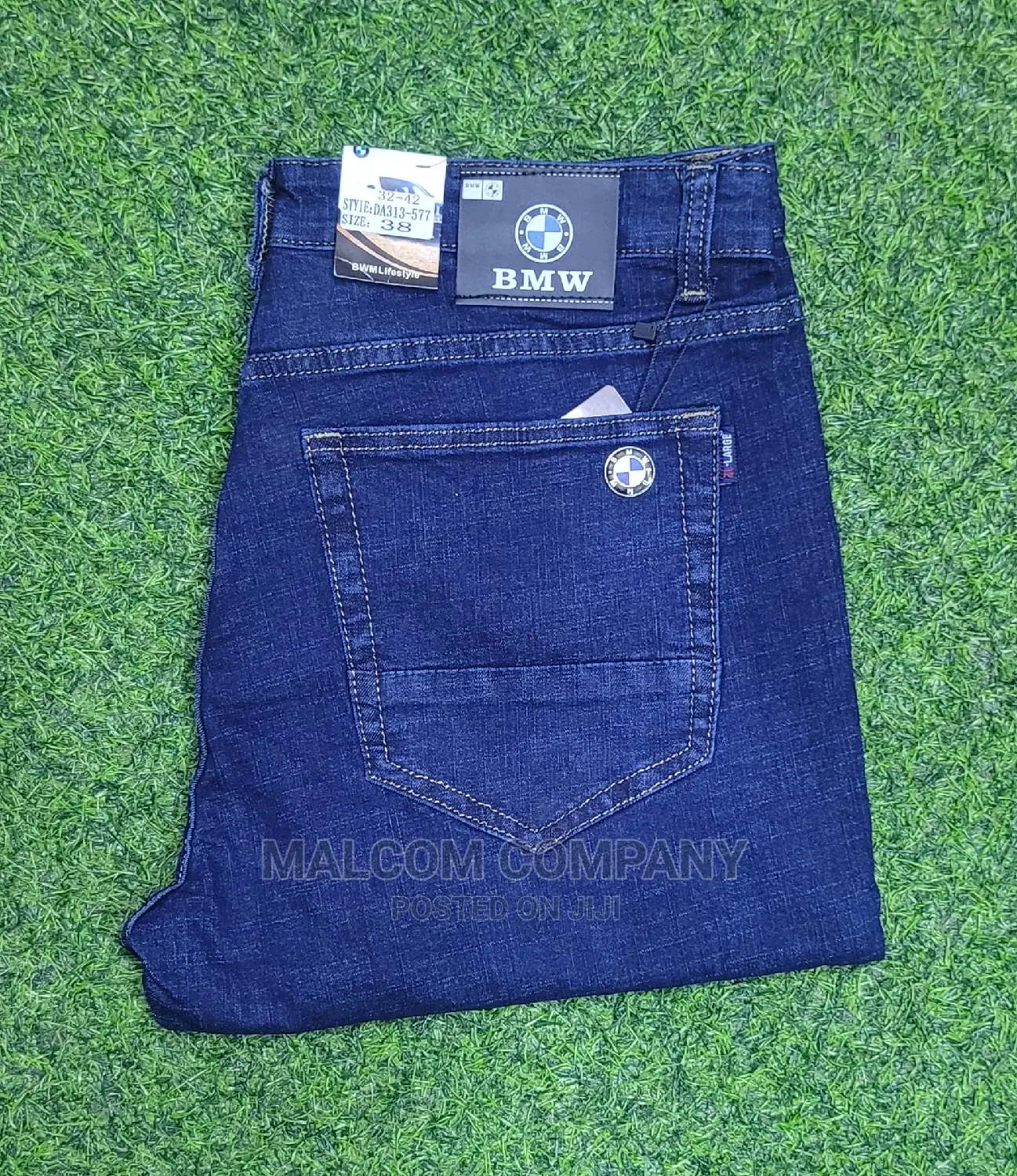 Classic Men Plain Blue Jeans
