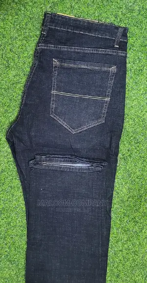 Male Jeans Plain