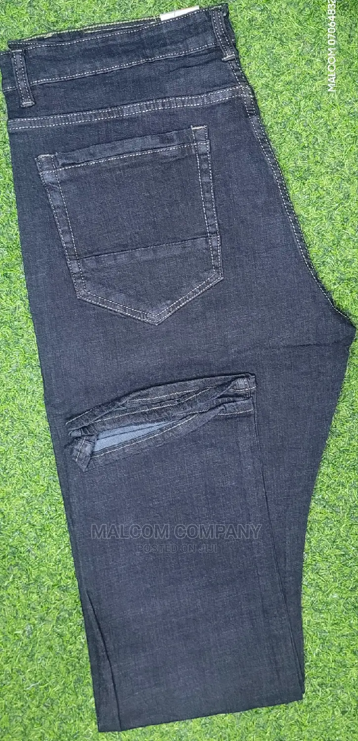 32-42 Men Plain Jeans