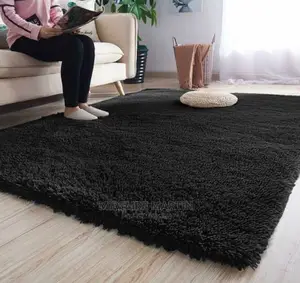 Black Center Carpet