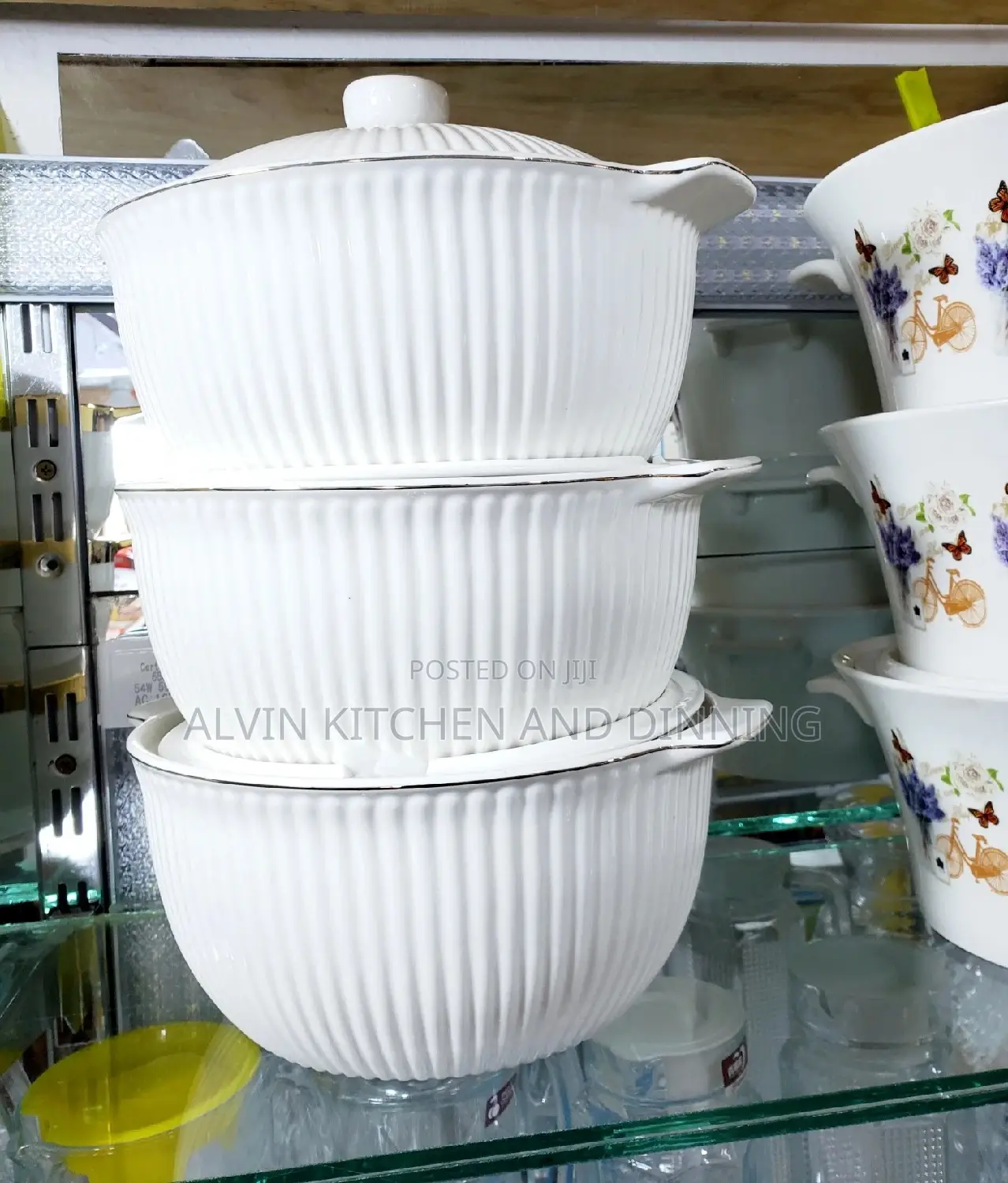 Serving Dishes With Spoons a Set of 3pcs
