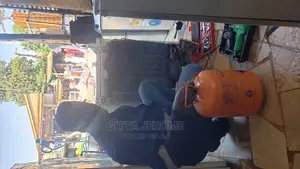 Fridge Repair Services to Your Home or Work Place