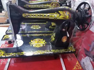 Singer Sewing Machine