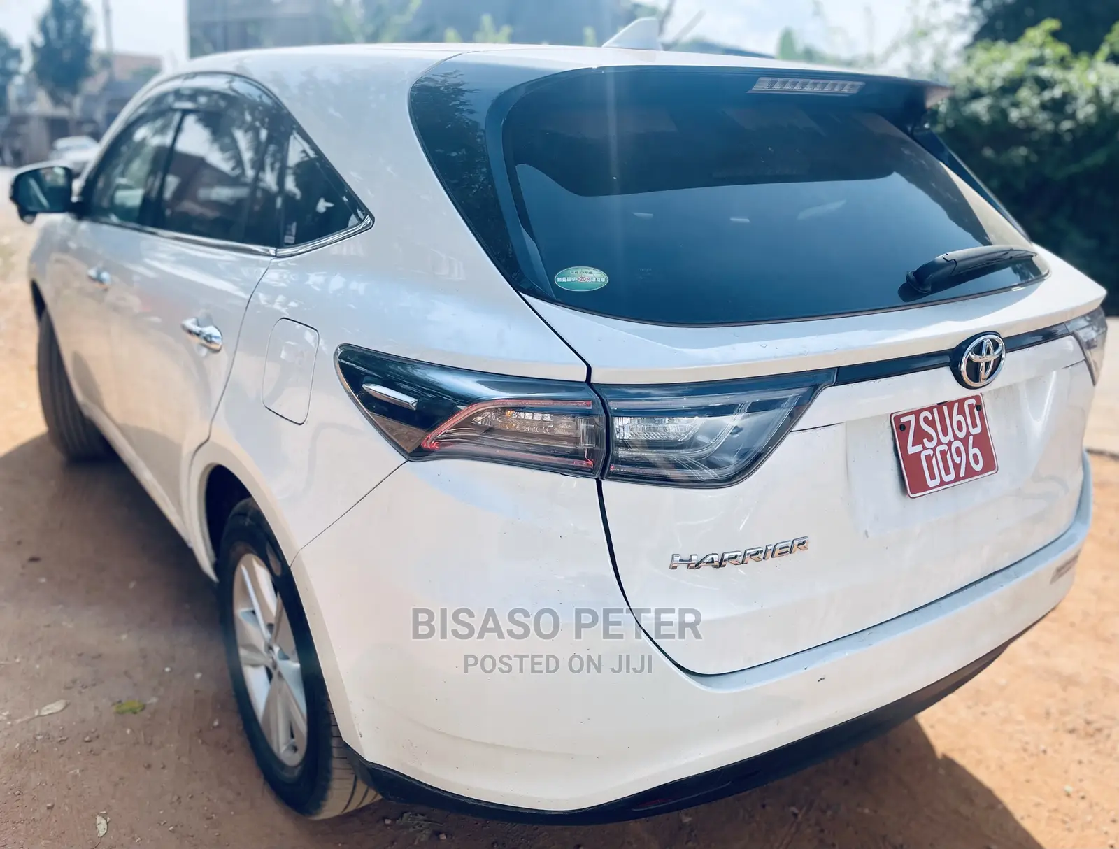 Toyota Harrier 2.0 2015 White