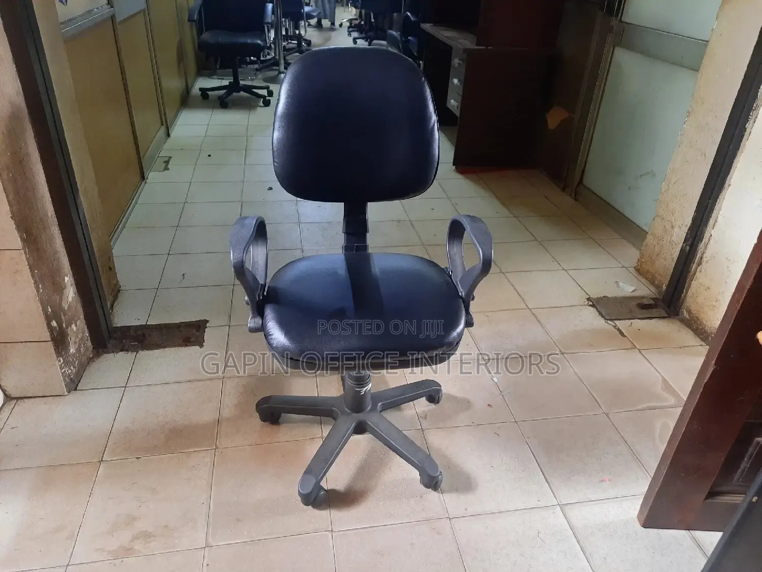 Reclining Secretarial Chair