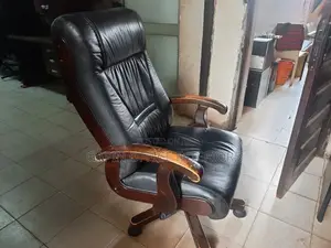 Executive Chair