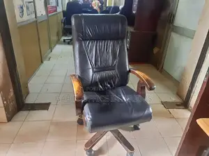 Executive Chair