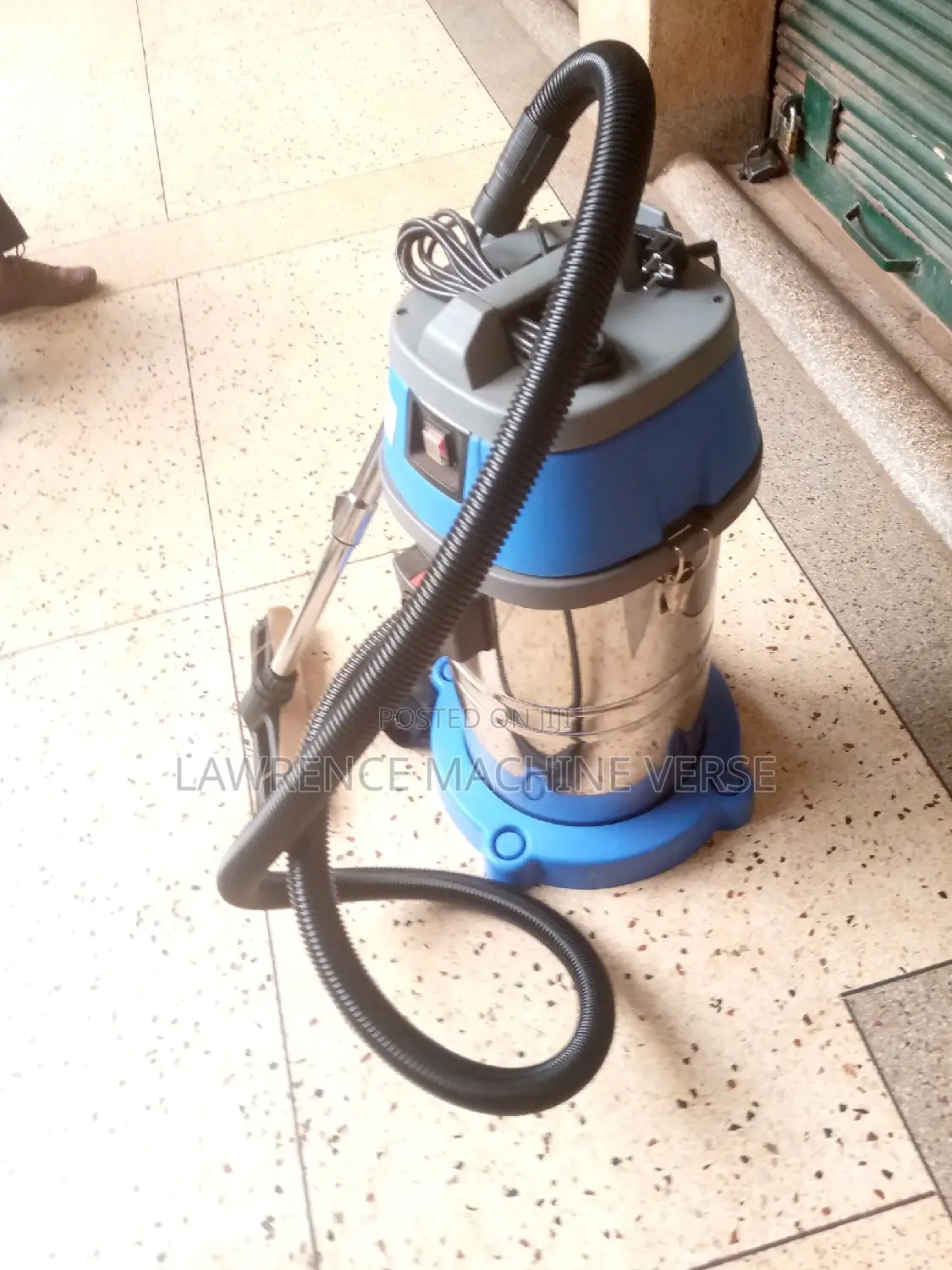 Vacuum Cleaner 35L