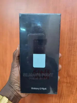 New Samsung Galaxy Z Flip 5 512 GB Green
