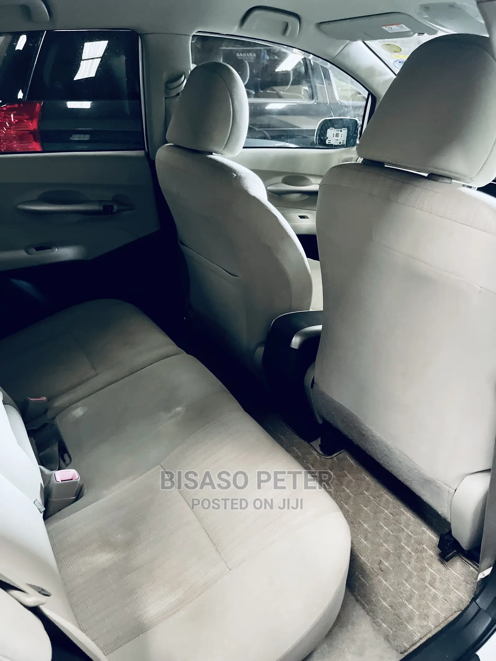 Toyota Auris 2011 White