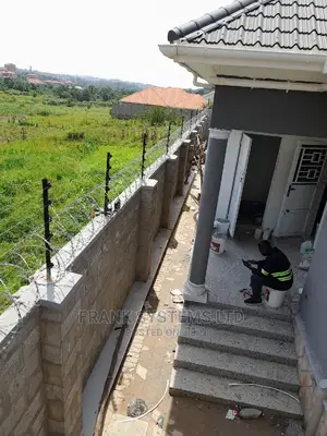 Electric Fencing System, 1000volts