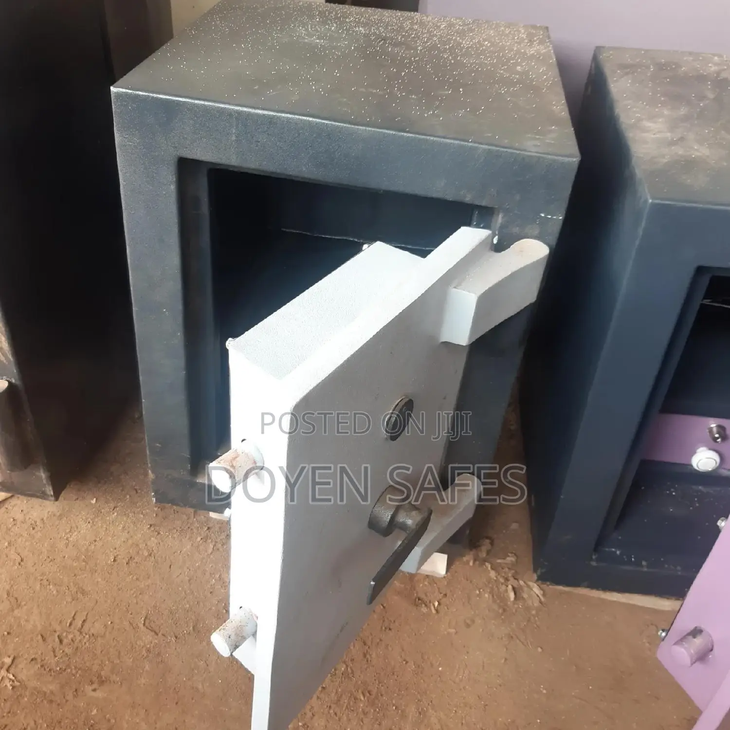 Micro Faince Safes