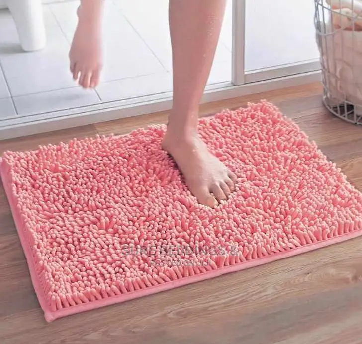 Simple Shaggy Door Mat