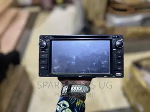 A-a Touchscreen Radio