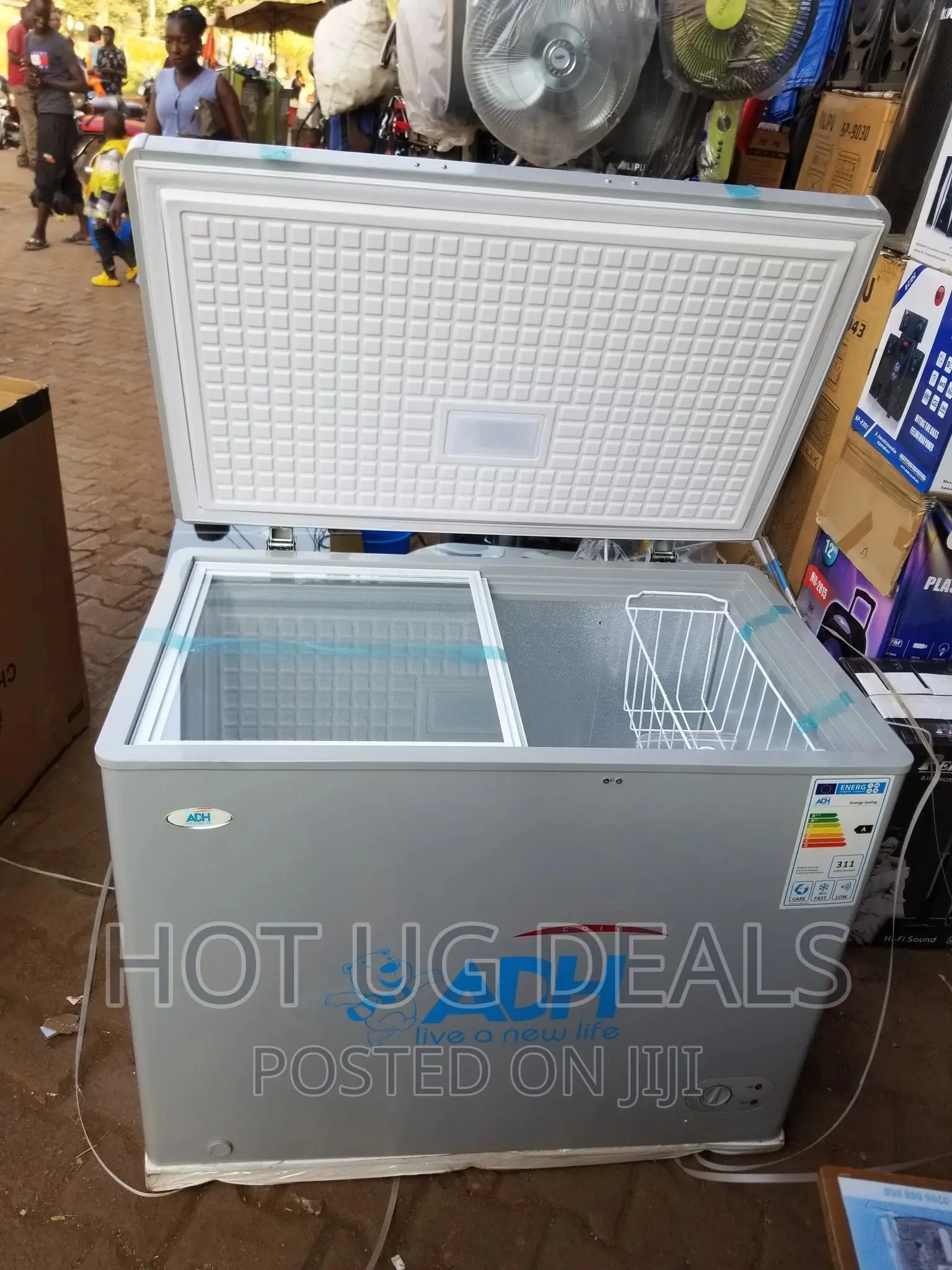 Adh 250l Chest Freezer - White