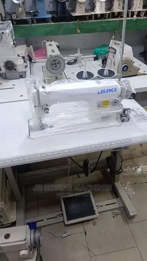 Juki Industrial Sewing Machine
