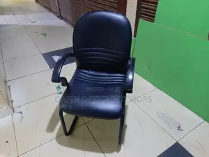 Visitor's Office Chair