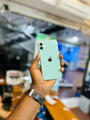Apple iPhone 11 64 GB Green