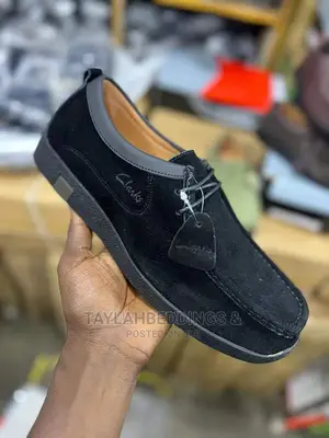 CLARKS Wallabee GORE-TEX Black Suede