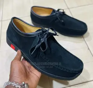 CLARKS Wallabee GORE-TEX Black Suede