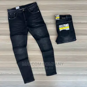 Men Jeans Fitting