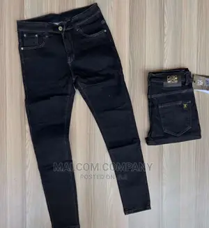 Men Jeans Fitting