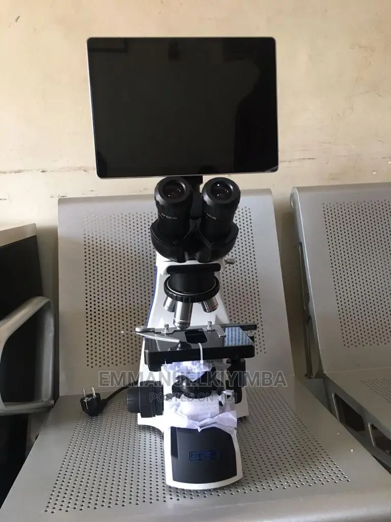 Trinocular Microscope