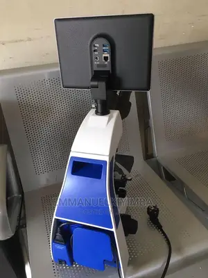 Trinocular Microscope