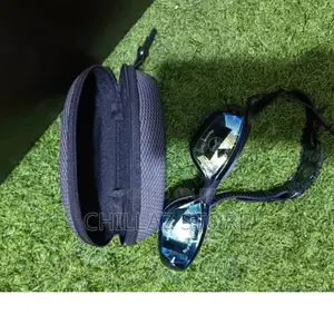 Good Quality Black Swimming Googles