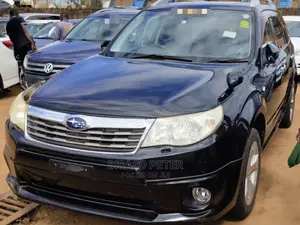 Subaru Forester 2010 Black