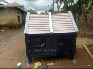 Y Simple Dog House 